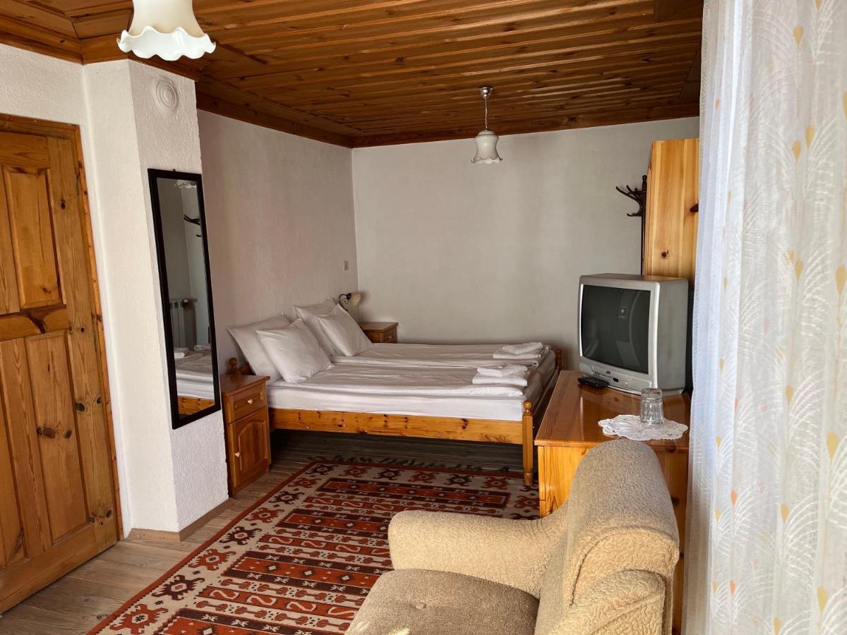Guest House Lina Koprivshtitsa Buitenkant foto
