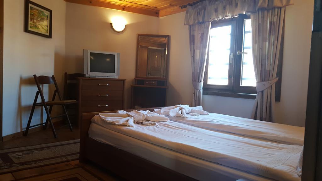 Guest House Lina Koprivshtitsa Buitenkant foto